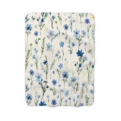 Blue Blooms of the Countryside - 1 Piece Premium Sherpa Blanket