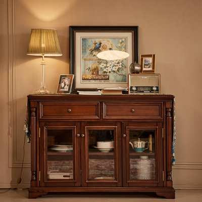 Buffet classique en bois massif