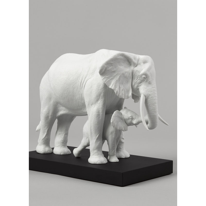 Leading the Way Figurine, White