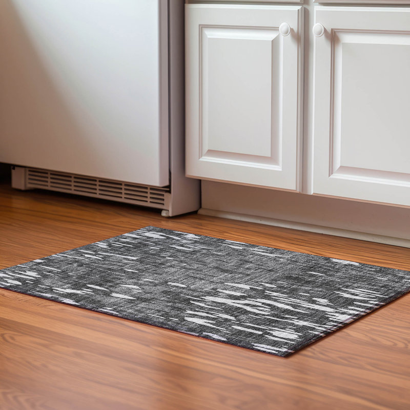 Premium Machine Washable Prisco Gray Rug, Rectangle 1'8" x 2'6"
