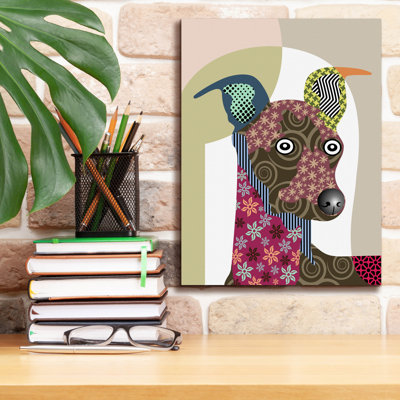 «Greyhound» par Lanre Adefioyue