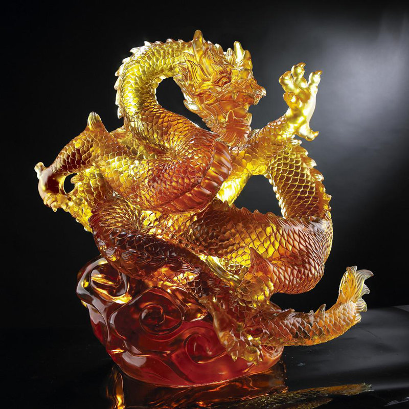 Le dragon de cristal «Arising from the East», une force écrasante de l'est