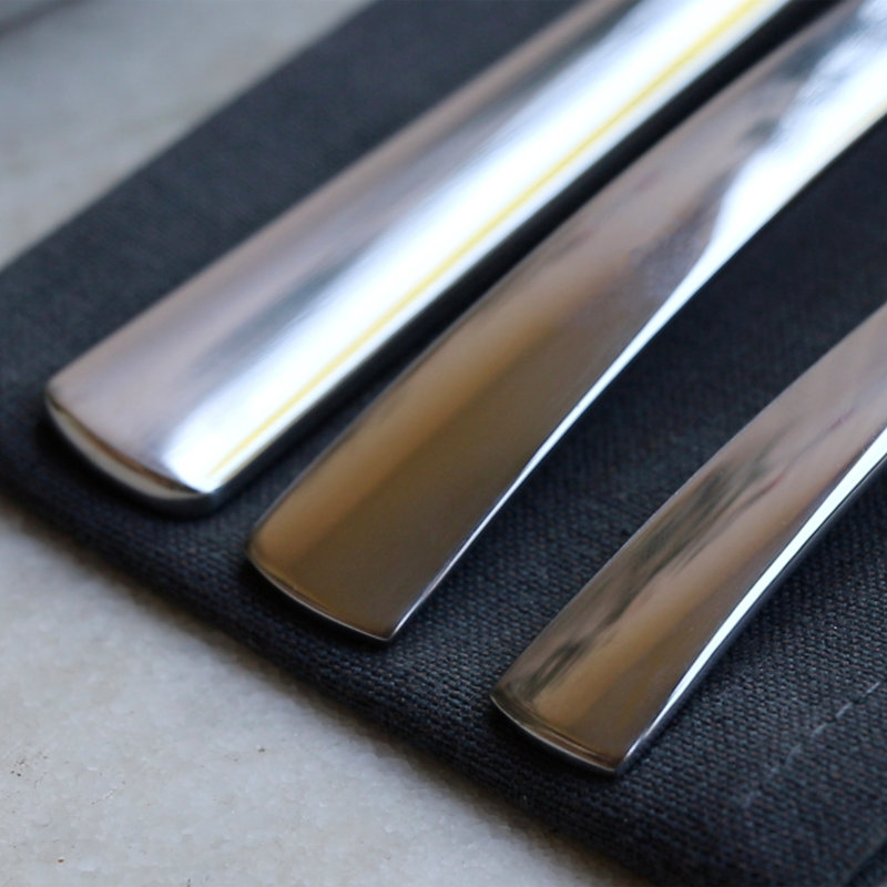 Runway 20 Piece Flatware Set, Service for 4