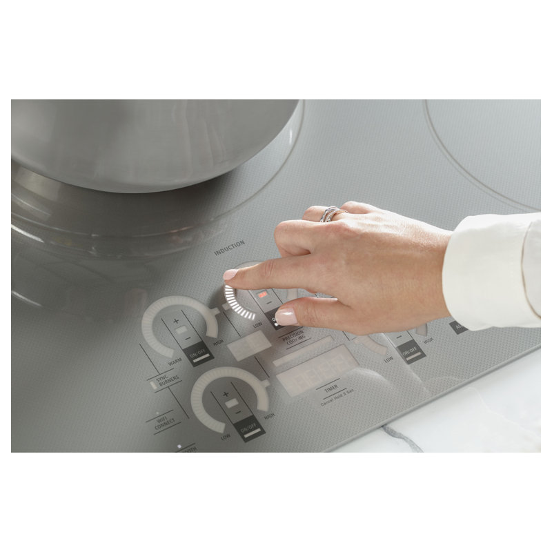 ENERGY STAR® 36" Induction 5 Burner Cooktop, Silver