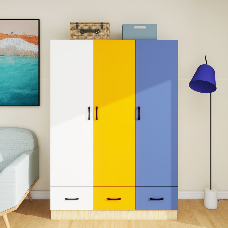 Armoire en bois massif et manufacturé avec 3 portes et 3 tiroirs