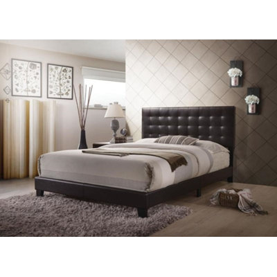 Lause Platform Bed