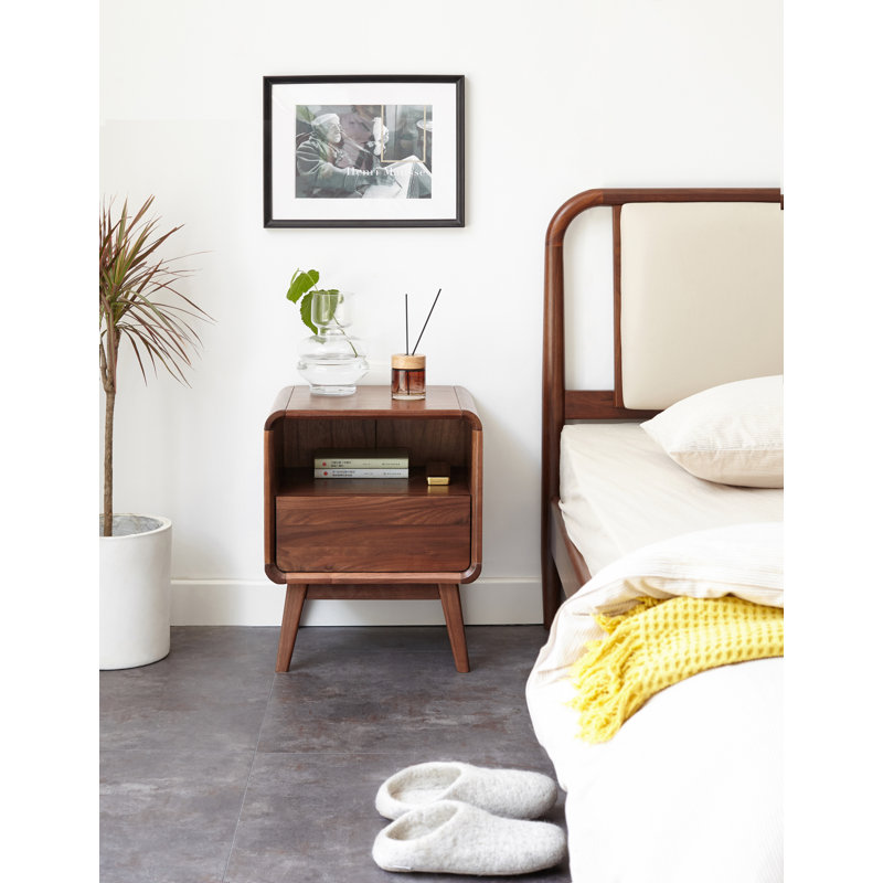Table de chevet compacte en bois massif avec tiroir et tablette ouverte 20,5 po H MCM - ensemble de 2, Noyer américain