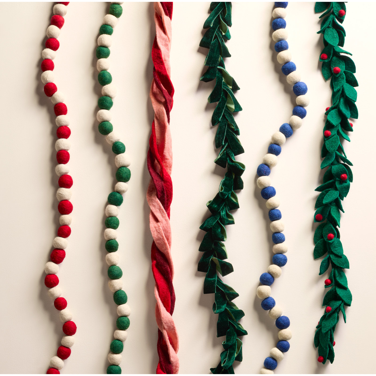 Franclin Wool Felt Ribbon Garland