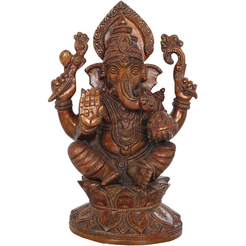 Figurines & Sculptures