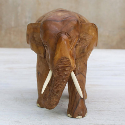 Animals Figurines & Sculptures