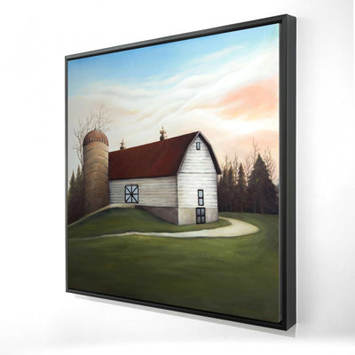 " White Barn "