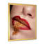 Gros plan sur les lèvres avec un maquillage rouge et or - Photographie sur toile-59843862-59843866
