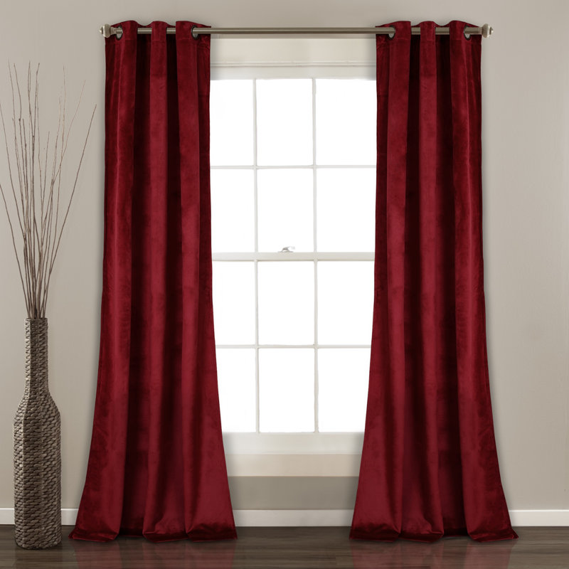 Paire de rideaux isolants Prima Velvet, rouge, L 54 po x L 84 po