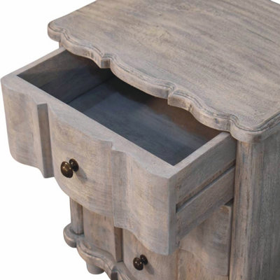 Table de chevet incurvée Beaumont en bois massif, grise, 3 tiroirs