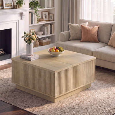 Table basse carrée relevable de 80 cm de large avec rangement et piètement en bloc, table centrale moderne en bois cannelé pour salon