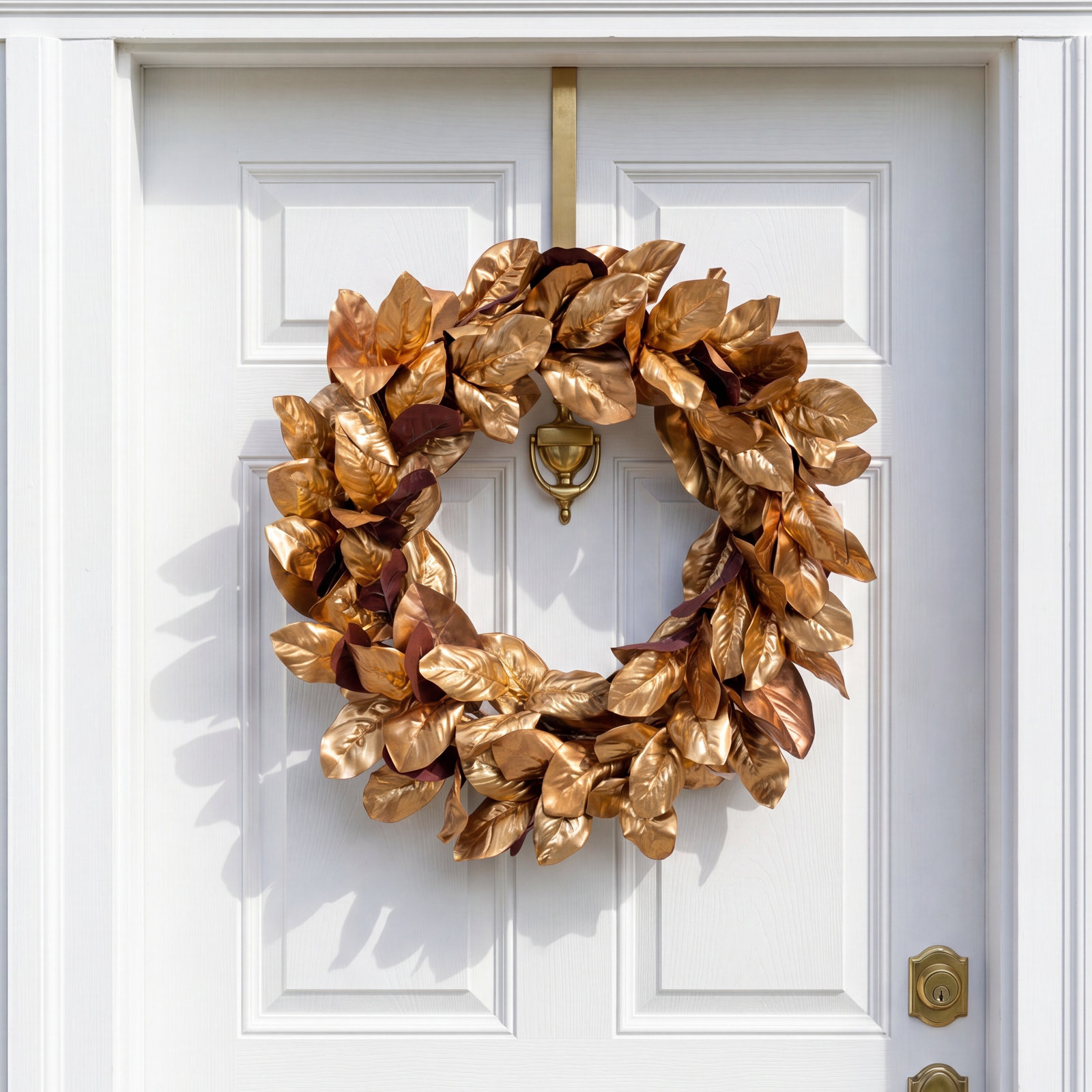 18'' Faux Magnolia Polyester Wreath
