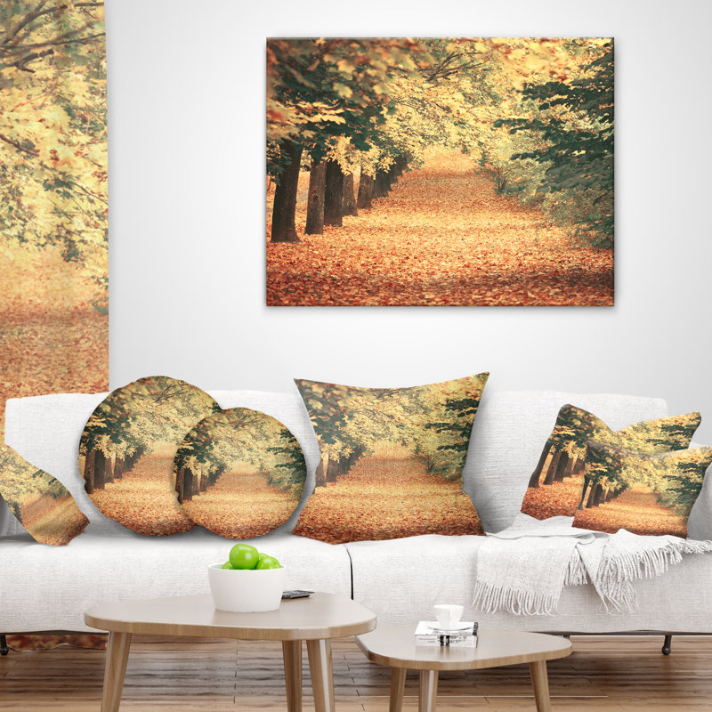 Oreiller avec parcours de forêt d’automne, 16 po x 1 po, Coussin décoratif