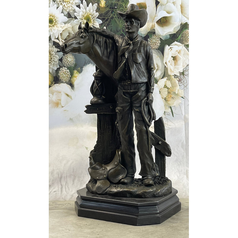 Sculpture de cheval en forme de grange Cowboy