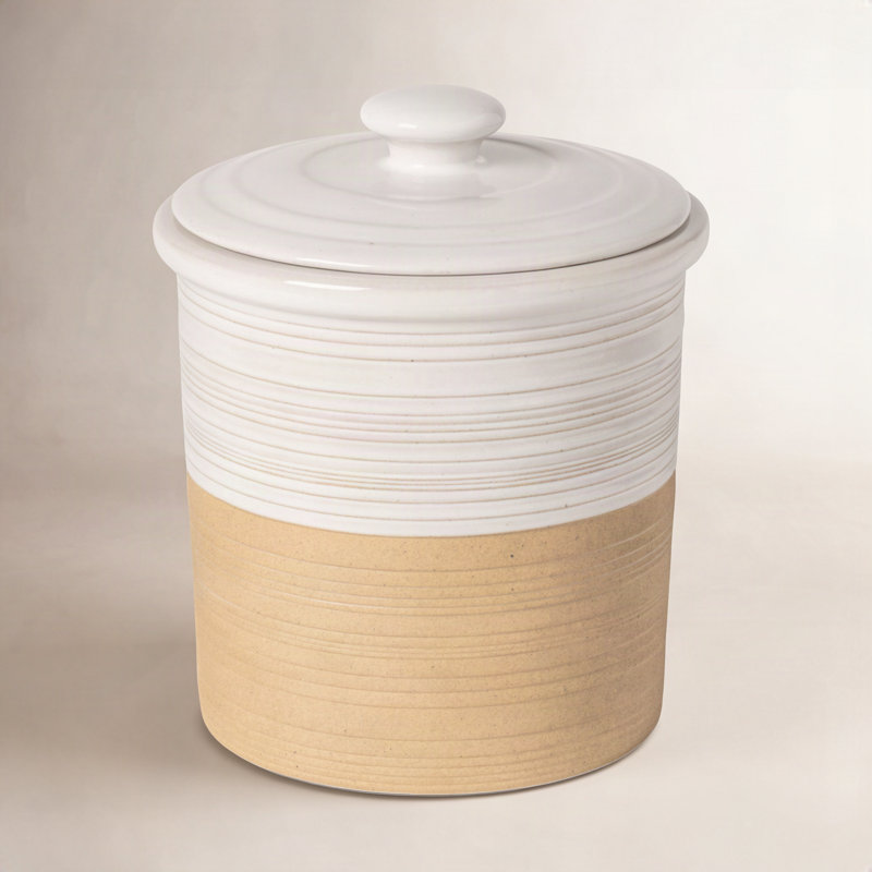 Pot, 66 oz