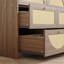 Commode avec façade en rotin, commode à panneaux de particules larges, armoire de rangement moderne en bois pour le salon de la chambre à coucher-129865283-129865285