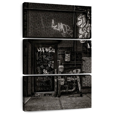 Alleyway Pipes III