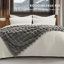 Jeté en fausse fourrure Ridgeline-106343673-106343681