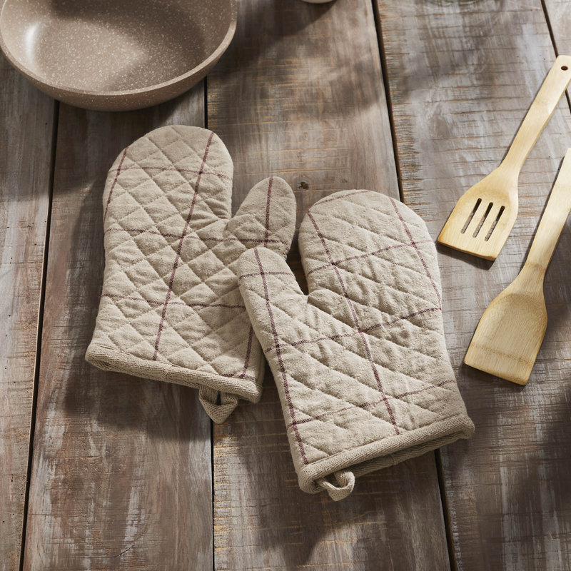 Connell Beige Cotton Quilted Oven Mitt Set