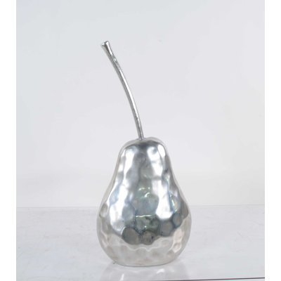 Sculpture Hedrick Pear