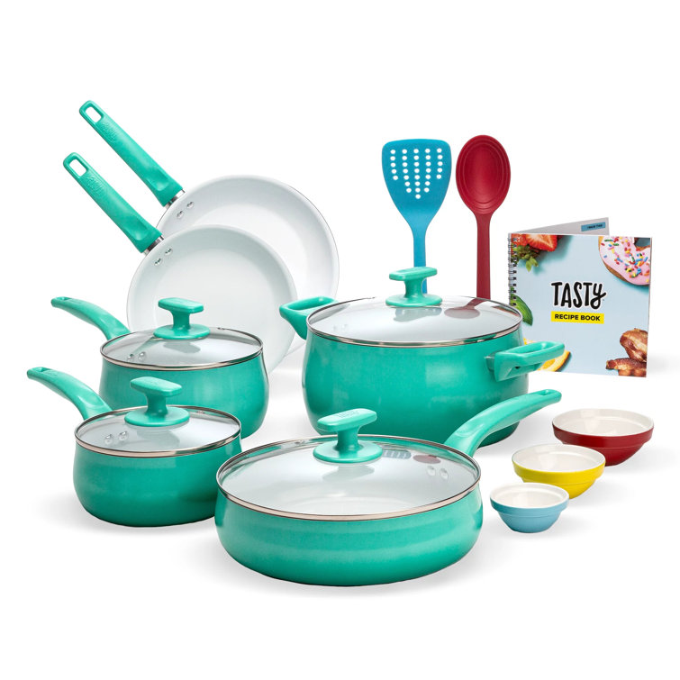 https://assets.wfcdn.com/im/49530373/resize-h755-w755%5Ecompr-r85/2348/234803400/16+-+Piece+Non-Stick+Aluminum+Cookware+Set.jpg