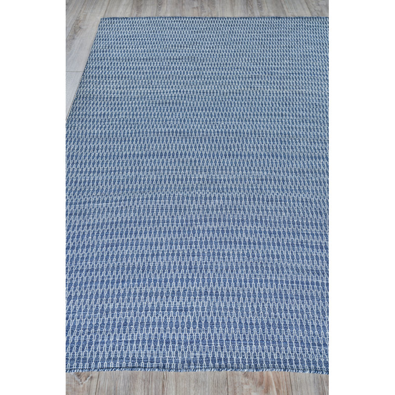 Florence Geometric Area Rug in Navy, Rectangle 2' x 3'