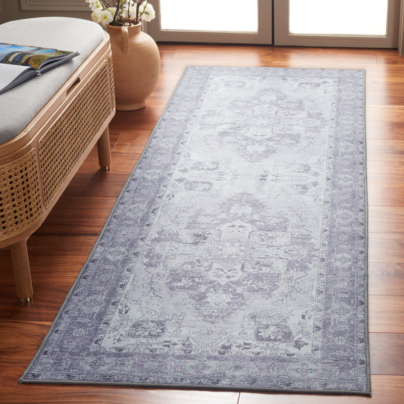 Shaelan Performance Machine Washable Oriental Rug, Runner 2'6" x 8'