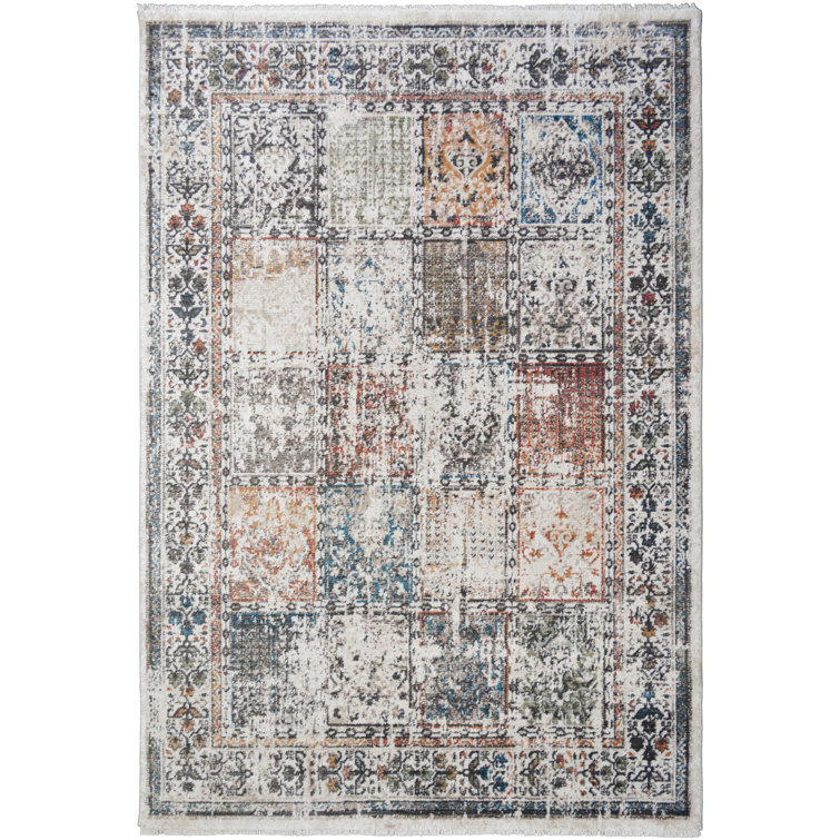 Lilwenn Oriental Indoor Rug