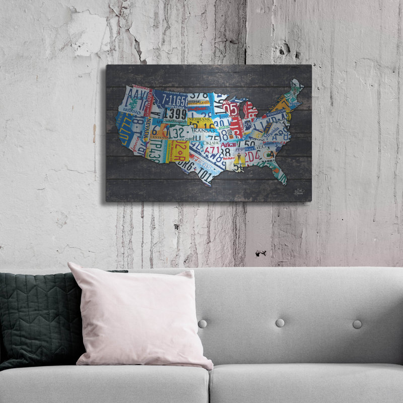 «USA Licence Plate Map» par Britt Hallowell, H 24 po x l 36 po