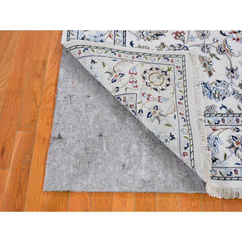 Tapis oriental noué à la main en laine et en soie ivoire 6 pi 1 po x 6 pi 1 po NAC 250 KPSI EAC3456073C74431955B4F326EC85B59