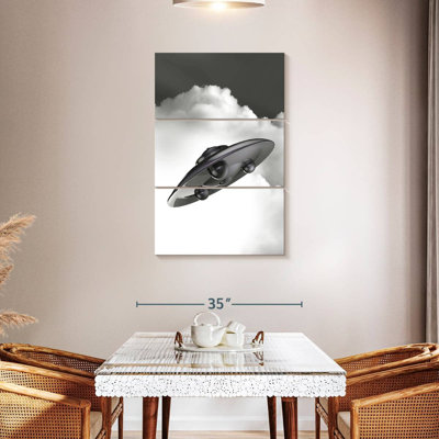 Kelan Flying Saucer In The Clouds