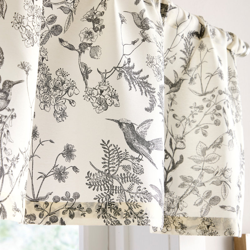  Hummingbird Multi 58 X 14 Valance And Tier Set