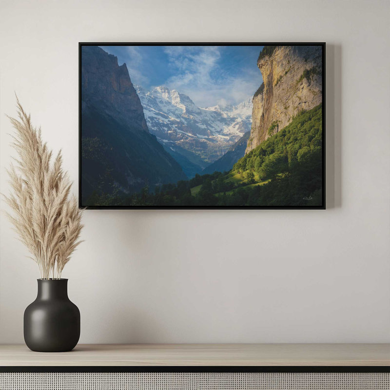«Majestic View II» par Martin Podt, reproduction d'art, L 12 po x H 8 po, Blanc, Toile avec cadre