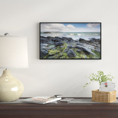"rocky north ireland" , reproduction de photo sur toile tendue encadrée