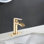 Robinets de lavabo de salle de bain à poignée simple avec bonde escamotable Waterfall