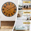 Horloge murale rustique en bois avec cadre en fer (blanc, 24 pouces)-21802847