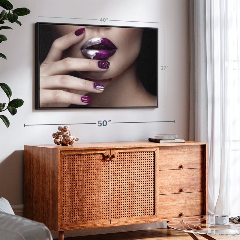 «High Fashion Nails Wall Art», H 27 po x l 40 po