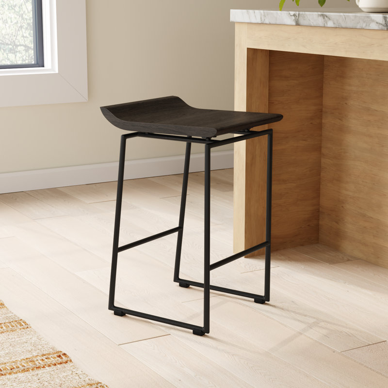 Barlow Counter Stool with Metal Frame, Counter Stool (24.25" Seat Height), Black