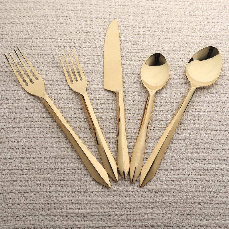 Estique Gold PVD 5 Pcs. Flatware Set
