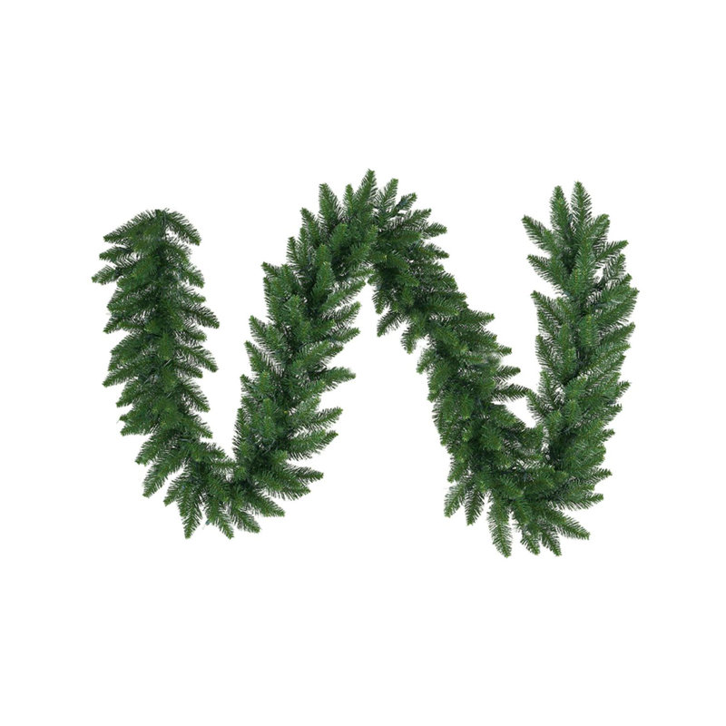 Guirlande de Noël 9 pi x 10 po Northern Pine