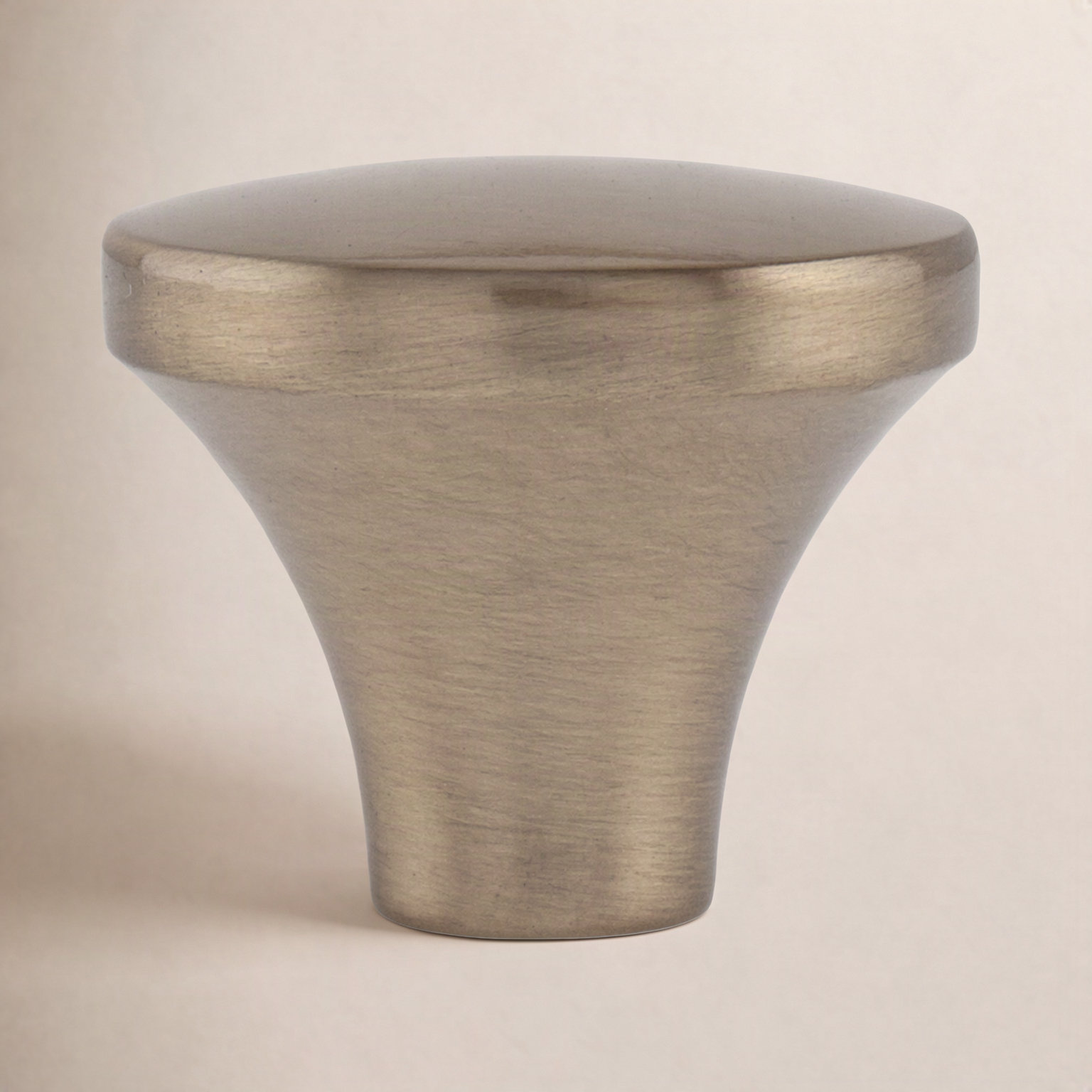Lancaster Round Cabinet Knob, Satin Brass