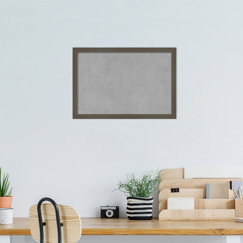 Tableau magnétique gris Svelte, 13" H x 19" W