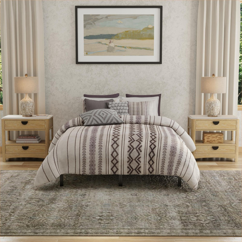 Pour le support de matelas pour très grand lit, base de lit plateforme en acier noir de jais au style minimaliste moderne