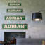 Plaque de rue Adrian en plastique robuste 4 po x 18 po