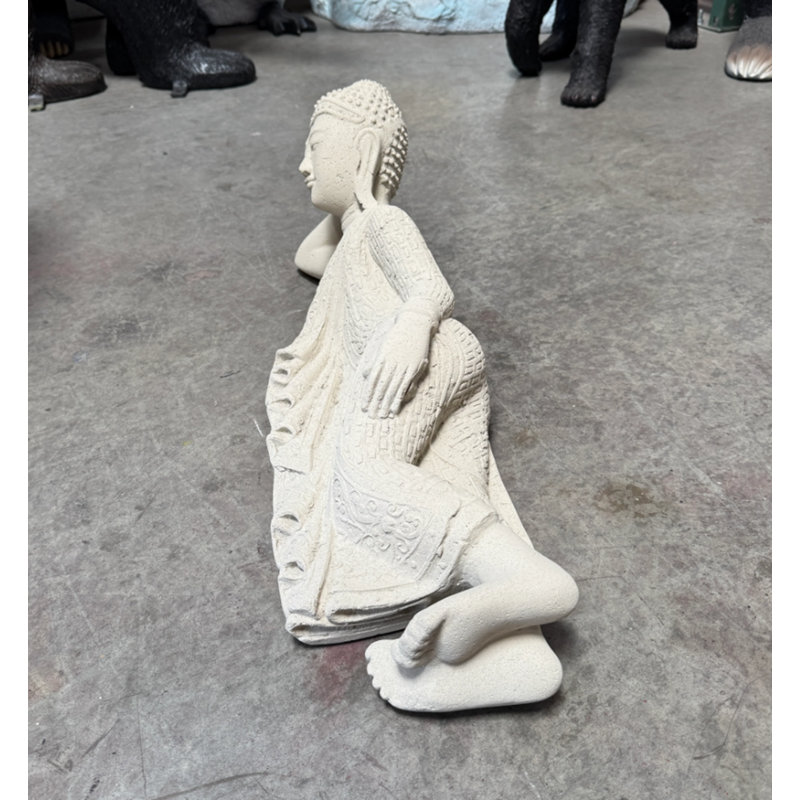 Statue de Bouddha couché