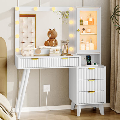 Bureau de coiffeuse cannelé avec miroir DEL, 5 tiroirs et armoire en verre RVB  